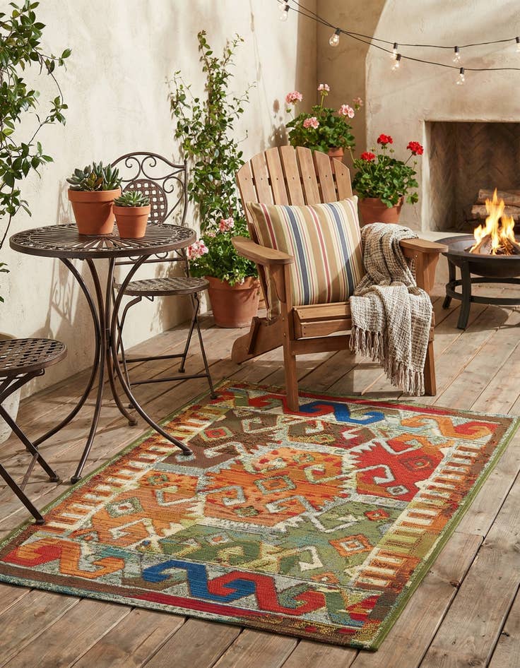 Detail image of 2' x 3'  Washable Southwestern Indoor / Outdoor Rug