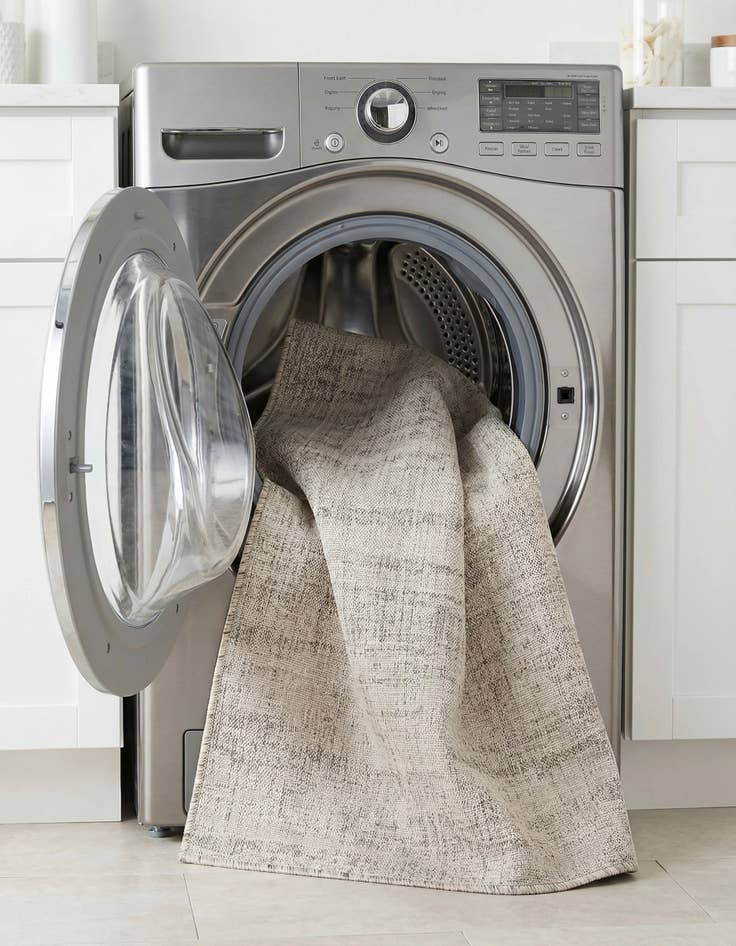 Detail image of 5' 3 x 7'  Washable Modern Indoor / Outdoor Rug