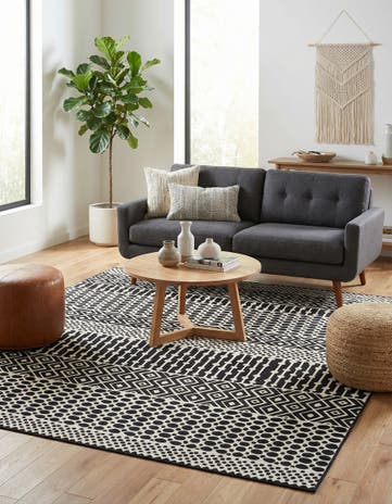 Black and White Milano Rug