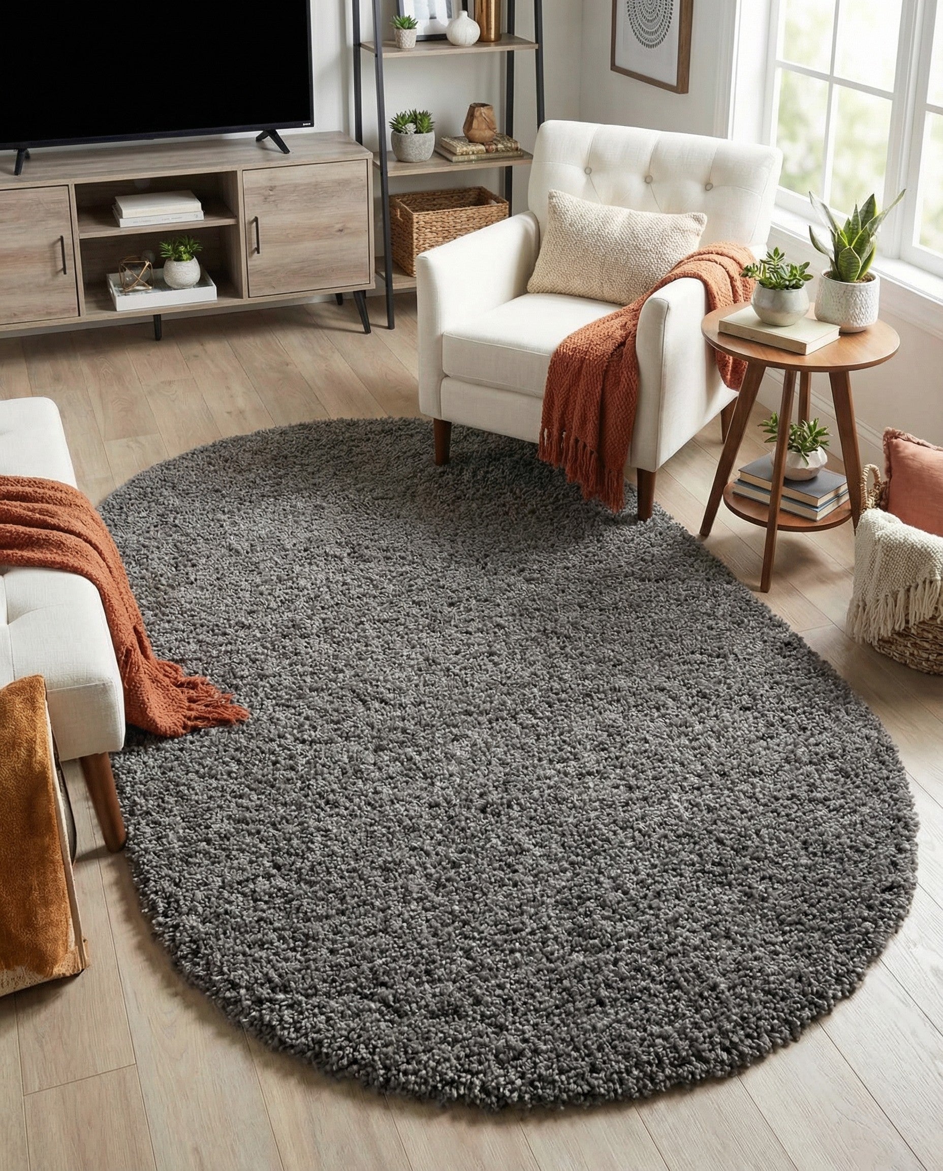  4' x 6' Solid Shag Oval Rug