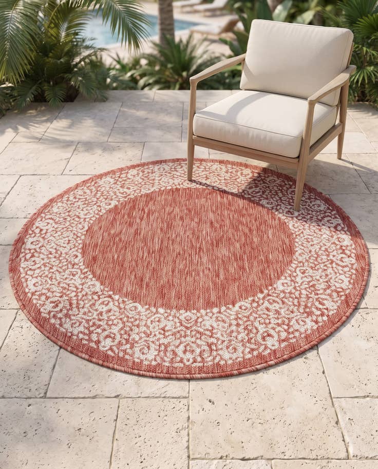 Detail image of 4' x 4' Easy-Clean Border Indoor / Outdoor Round Rug