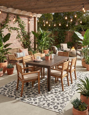 7' x 10' Easy-Clean Safari Indoor / Outdoor Rug