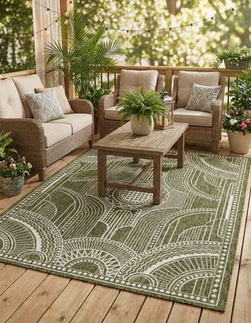 5' 3 x 7' Easy-Clean Traditional Indoor / Outdoor Rug