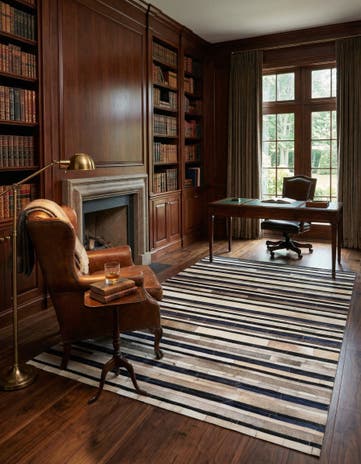 5' 1 x 8' 1 Cowhide Rug