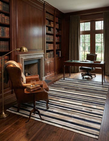 5' 1 x 8' 1 Cowhide Rug