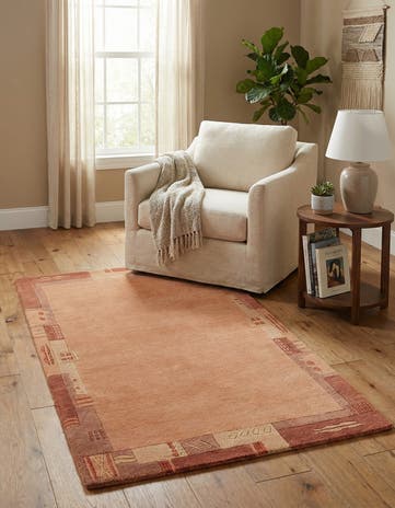 2' 5 x 4' 7 Hand Knotted Nepal Wool Rug