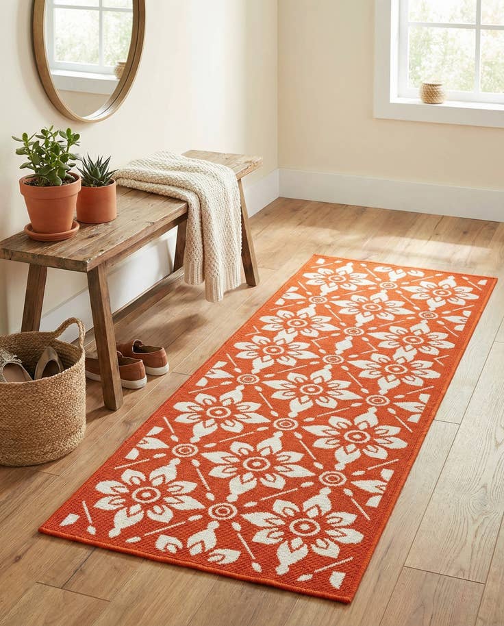 Detail image of 2' x 5' Easy-Clean Lattice Indoor / Outdoor Runner Rug