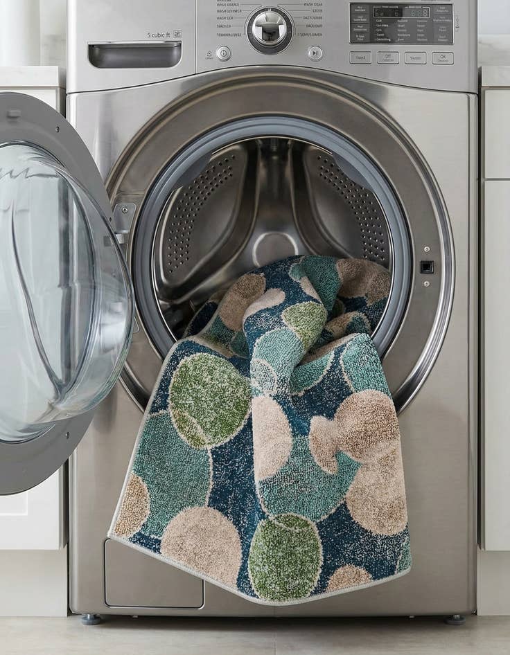 Detail image of  2' 7 x 10'  Washable Theia Runner Rug