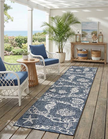 2' 7 x 12' Easy-Clean Coastal Indoor / Outdoor Runner Rug