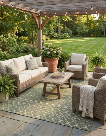 Green Easy-Clean Lattice Indoor / Outdoor Square Rug