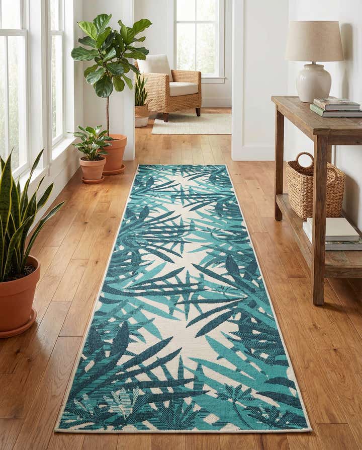 2' 7 x 12' Easy-Clean Botanical Indoor / Outdoor Runner Rug