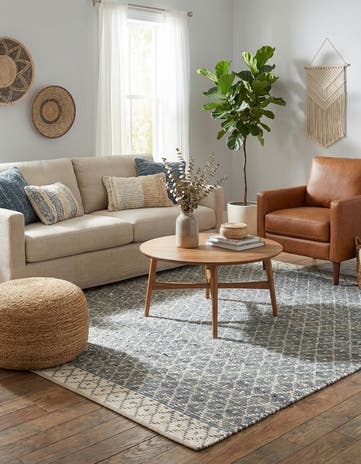Gray Hand Woven Chindi Trellis Square Rug