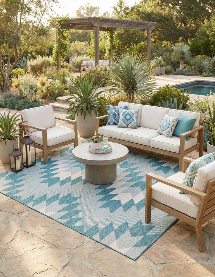 Detail image of 7' 10 x 7' 10 Easy-Clean Modern Indoor / Outdoor Square Rug