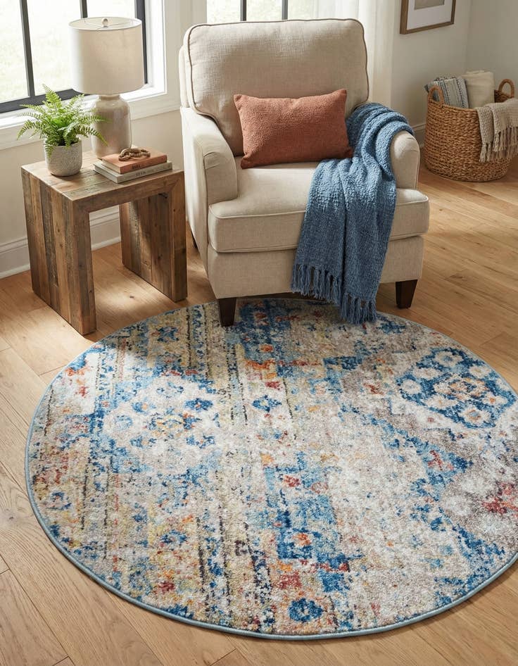 Detail image of  3' 3 x 3' 3 Vega Round Rug