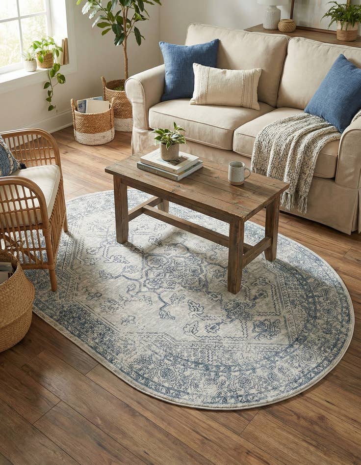 Detail image of 4' x 6' Newport Oval Rug