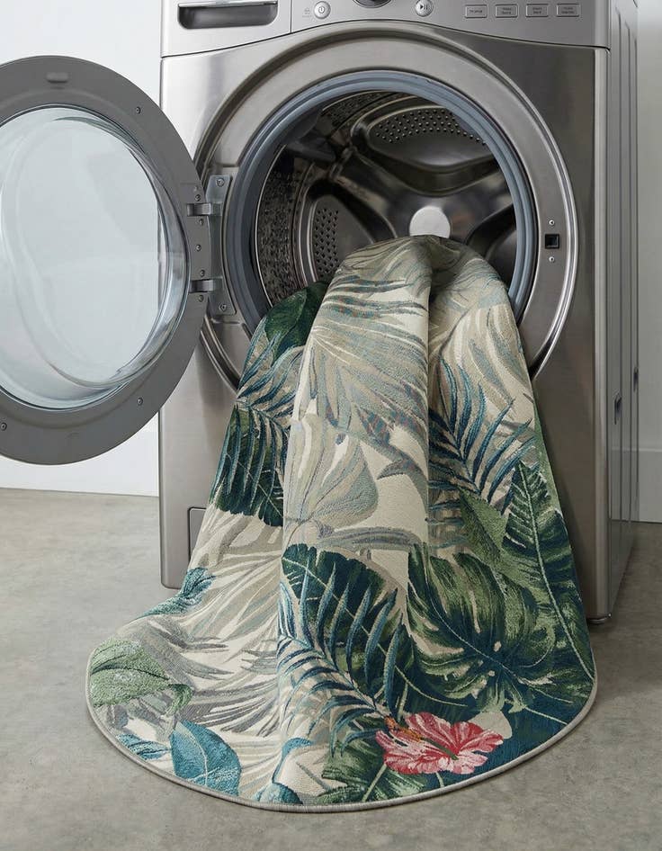 Detail image of 7' 10 x 10'  Washable Botanical Indoor / Outdoor Oval Rug