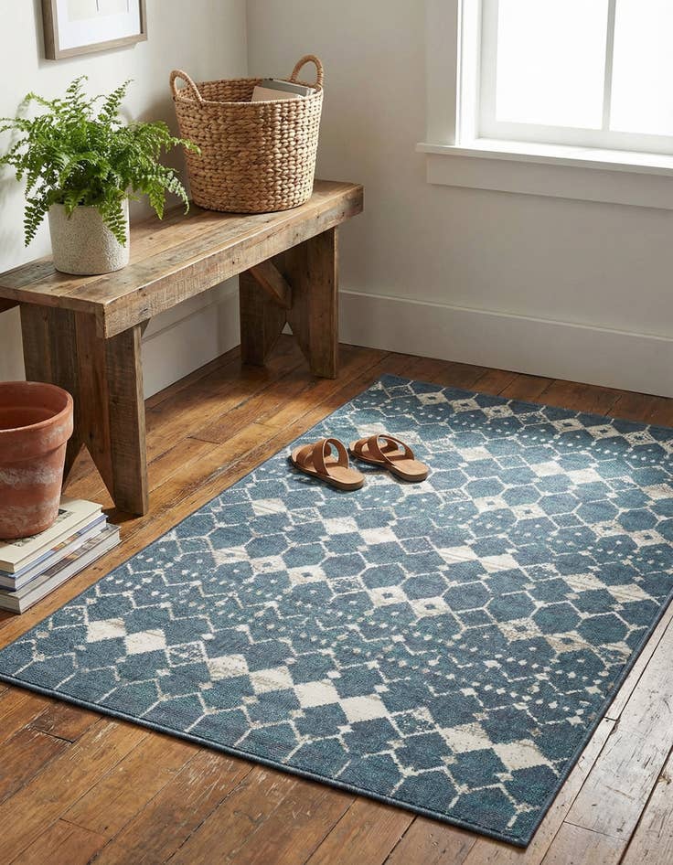 Detail image of 1' 3 x 1' 3  Washable Trellis Indoor / Outdoor Sample Rug