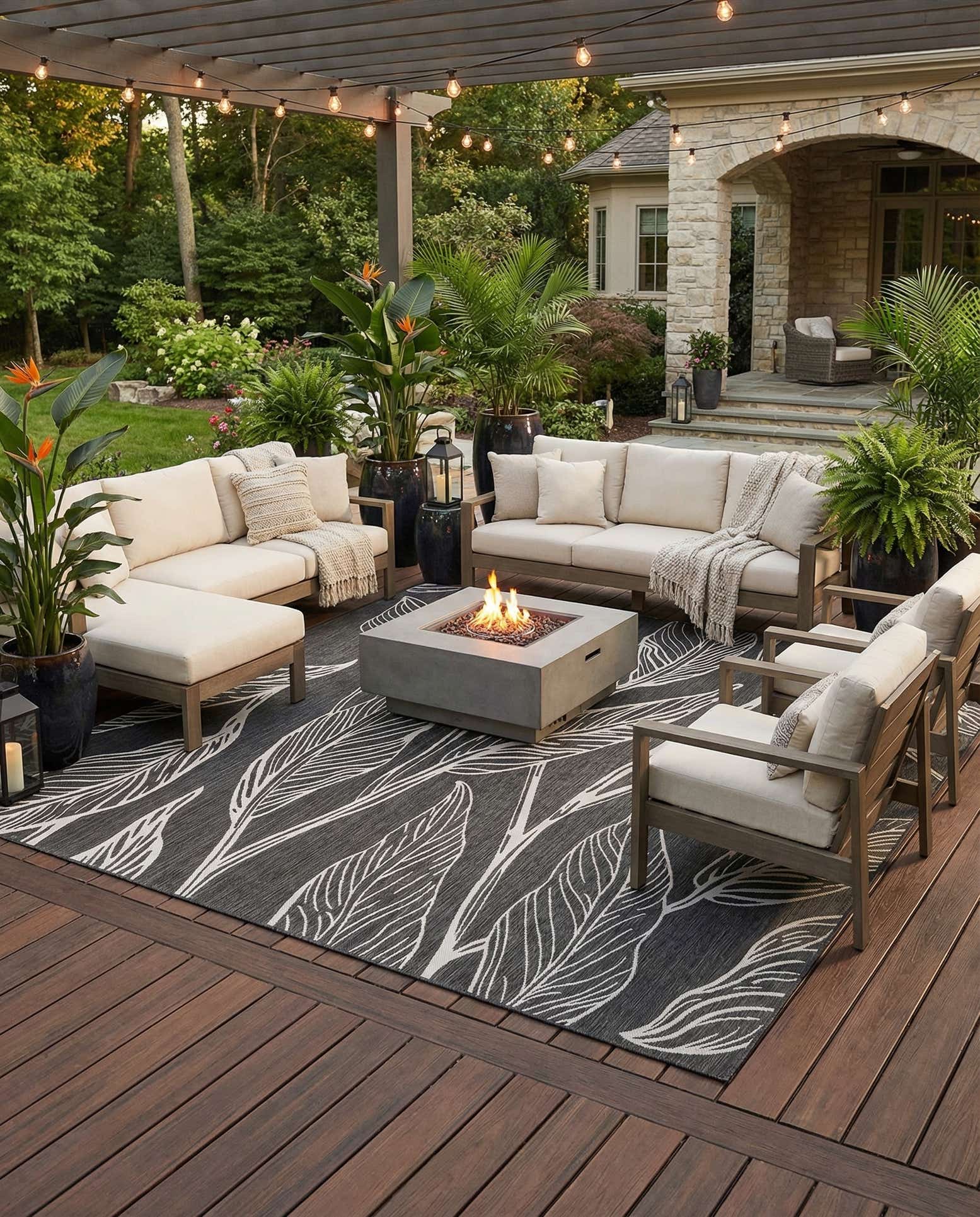13' x 13' Easy-Clean Botanical Indoor / Outdoor Square Rug