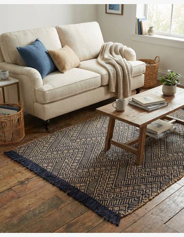 4' 1 x 6' 1 Handmade Braided Jute Rug