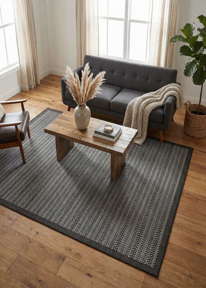 6' x 9' Easy-Clean Border Indoor / Outdoor Rug