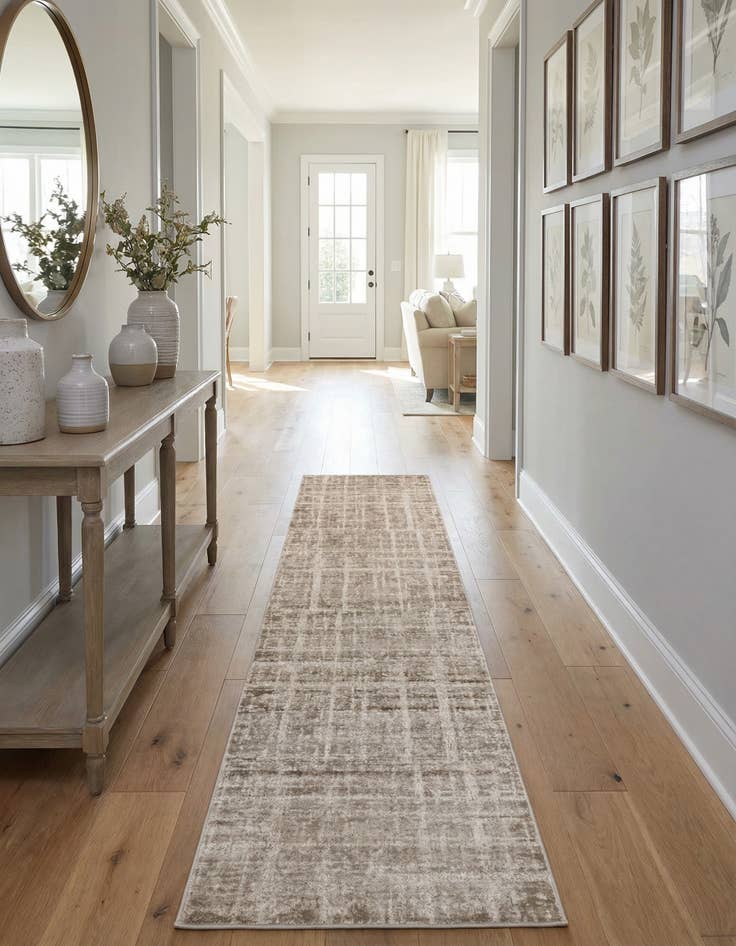 Detail image of Jill Zarin 2' 7 x 14' Uptown Lexington Avenue Runner Rug