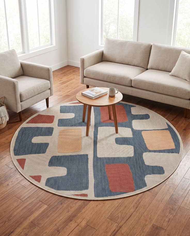 Detail image of 6' 1 x 6' 1 Easy-Clean Baja Indoor / Outdoor Round Rug