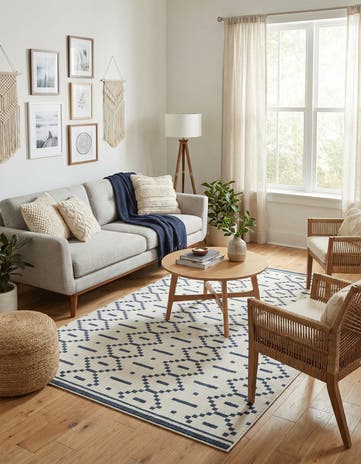 5' 3 x 7' 8 Lattice Rug