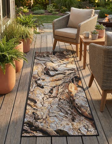2' x 6' Easy-Clean Modern Indoor / Outdoor Runner Rug