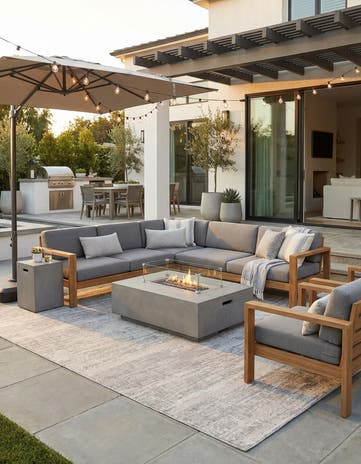 Gray Easy-Clean Modern Indoor / Outdoor Rug