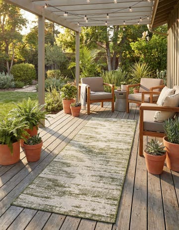 2' 7 x 10' Easy-Clean Modern Indoor / Outdoor Runner Rug