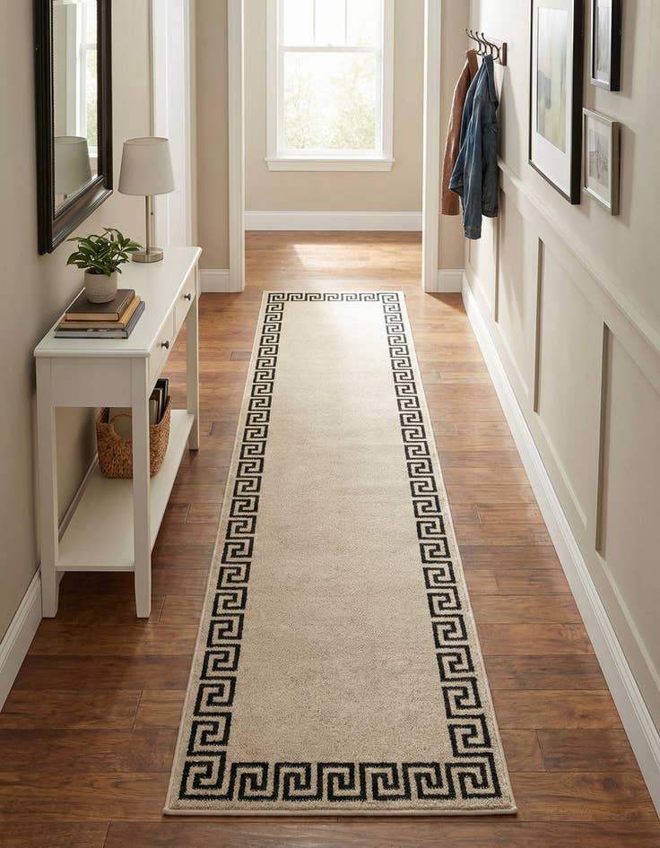 Detail image of 2' 7 x 10' Hera Runner Rug