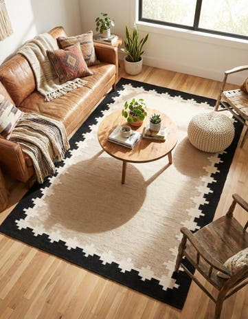 5' 1 x 8' Hand Woven Kilim Wool Rug