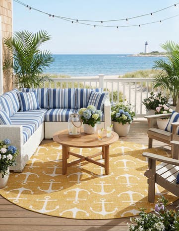 10' x 10' Easy-Clean Coastal Indoor / Outdoor Round Rug