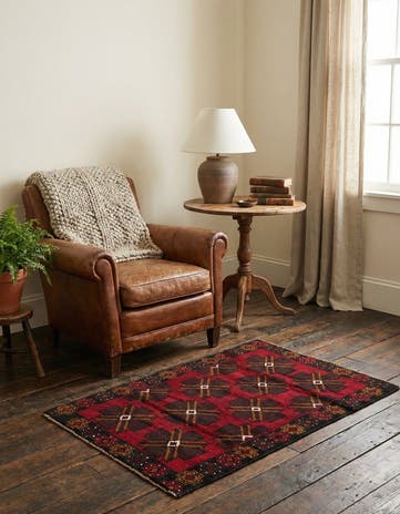 2' 9 x 4' 8 Hand Knotted Balouch Persian Wool Rug