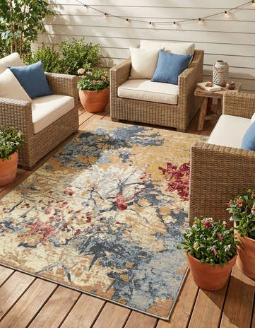 4' x 6' Easy-Clean Modern Indoor / Outdoor Rug
