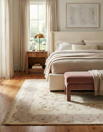4' 2 x 5' 11 Hand Knotted Darya Wool Rug