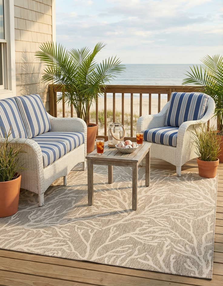 Detail image of 7' 10 x 7' 10  Washable Coastal Indoor / Outdoor Square Rug