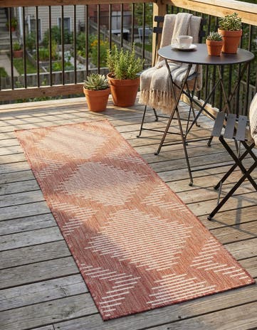 2' x 6' Easy-Clean Modern Indoor / Outdoor Runner Rug