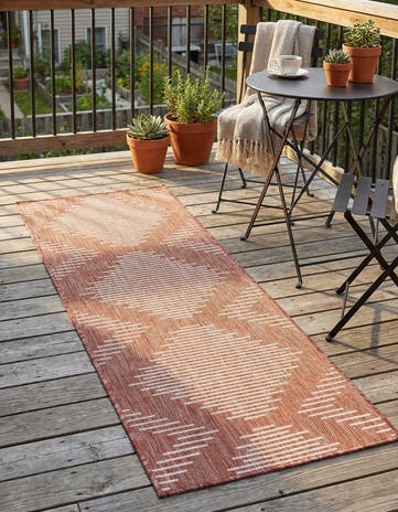 2' x 6' Easy-Clean Modern Indoor / Outdoor Runner Rug