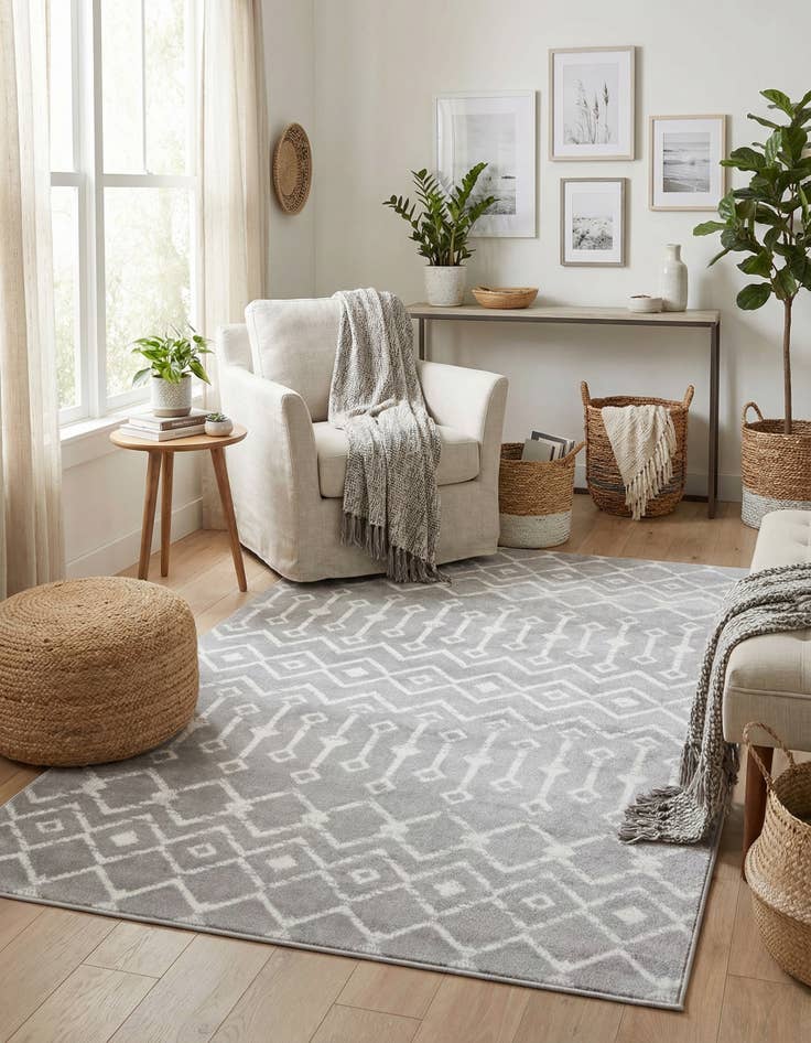 Detail image of  4' x 6' Kasbah Trellis Rug