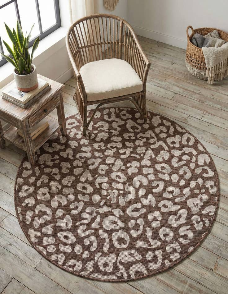 Detail image of  4' x 4'  Washable Safari Indoor / Outdoor Round Rug