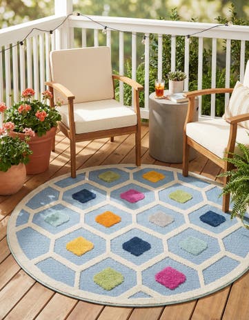 5' 3 x 5' 3 Easy-Clean Aruba Indoor / Outdoor Round Rug