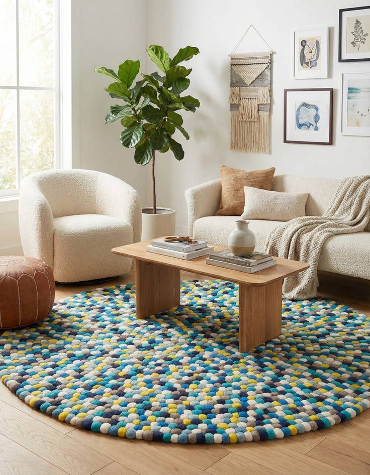 Detail image of 6' 1 x 6' 1  Hand Woven Felt Ball Wool Round Rug