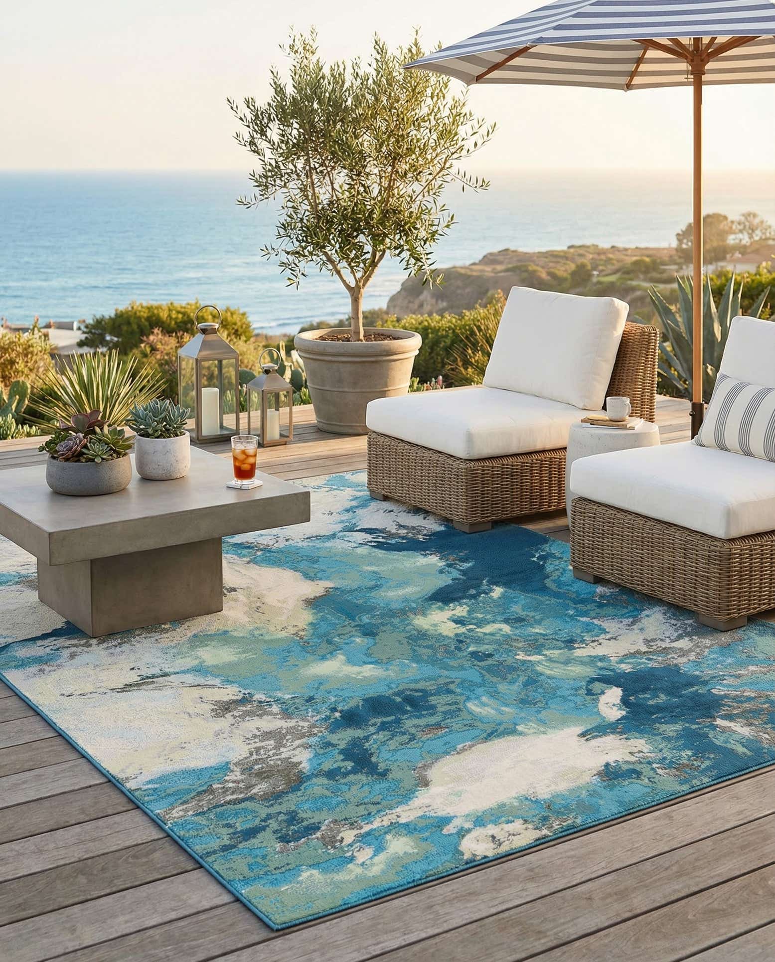 7' 10 x 10' Easy-Clean Modern Indoor / Outdoor Rug