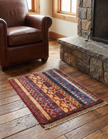 1' 4 x 2' Hand Knotted Ziegler Rug