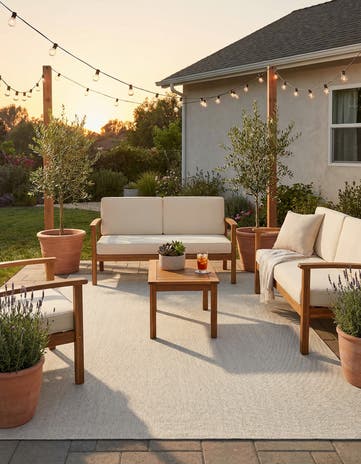 6' 1 x 9' Easy-Clean Solid Indoor / Outdoor Rug