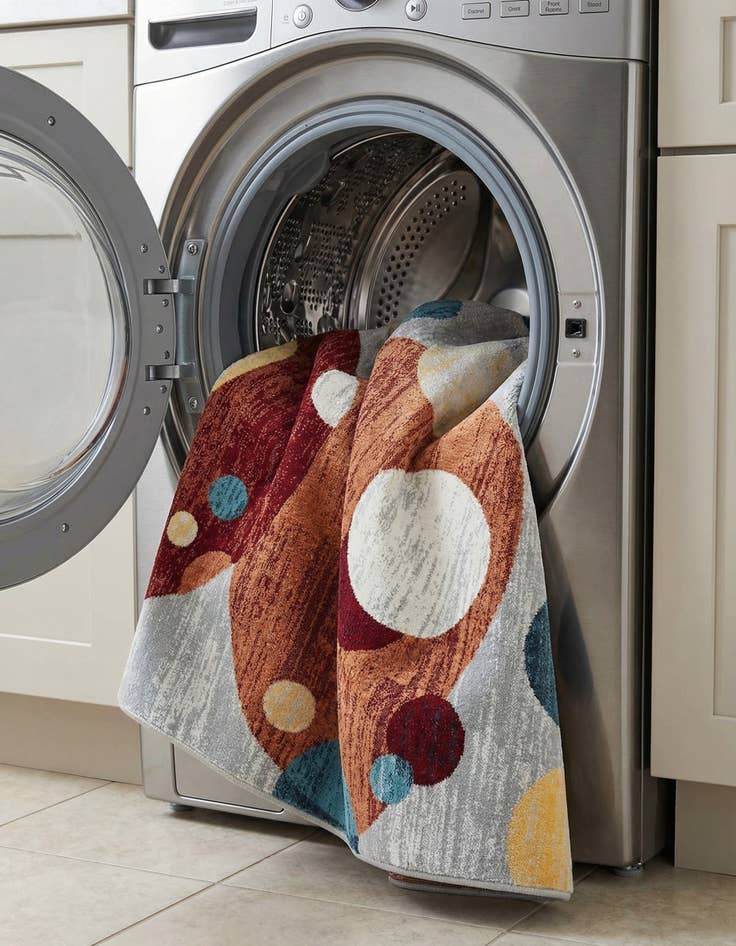 Detail image of  6' 1 x 9' Kamala Washable Rug