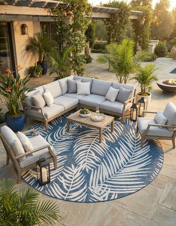 13' x 13' Easy-Clean Botanical Indoor / Outdoor Round Rug