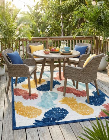 6' x 9' Easy-Clean Belize Indoor / Outdoor Rug