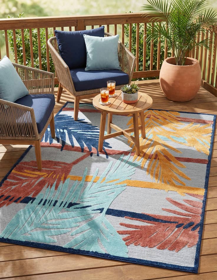 Detail image of 7' x 10'  Washable Belize Indoor / Outdoor Rug